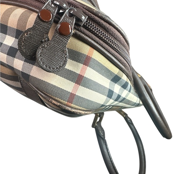 Burberry plaid Travel Bag - Picture 7 of 8